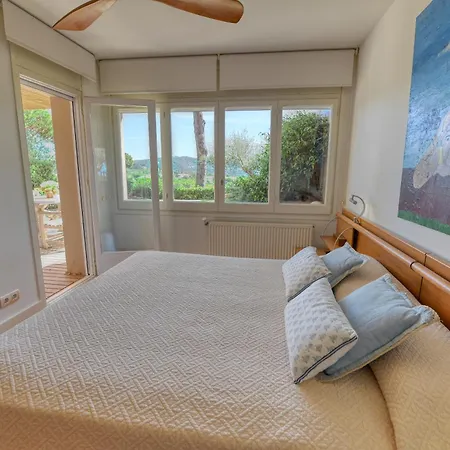 Mediterraneo Classy Apartment, Private Garden Apartment Calella De Palafrugell